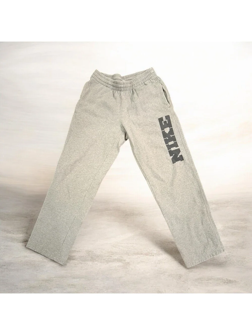 Nike Gray Fleece Sweatpants - Block Letter Logo - Straight Leg - Size Small